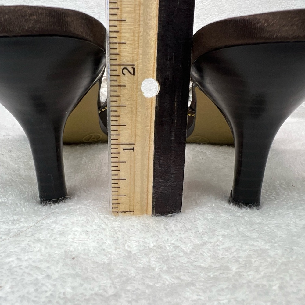 White Stag brown beaded 2+ inch mules - Picture 5 of 5